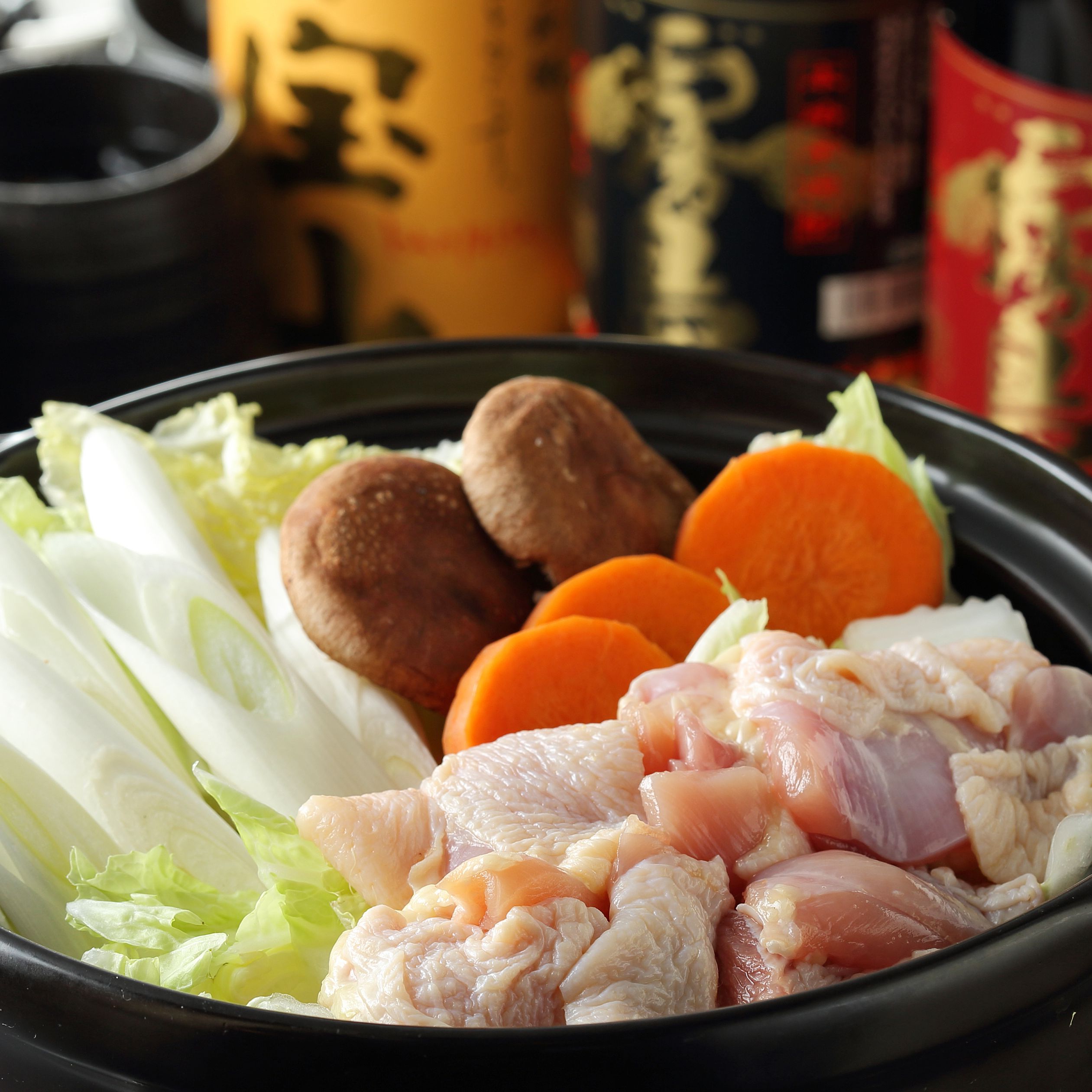 １２時間以上煮込んだ鳥白湯鍋